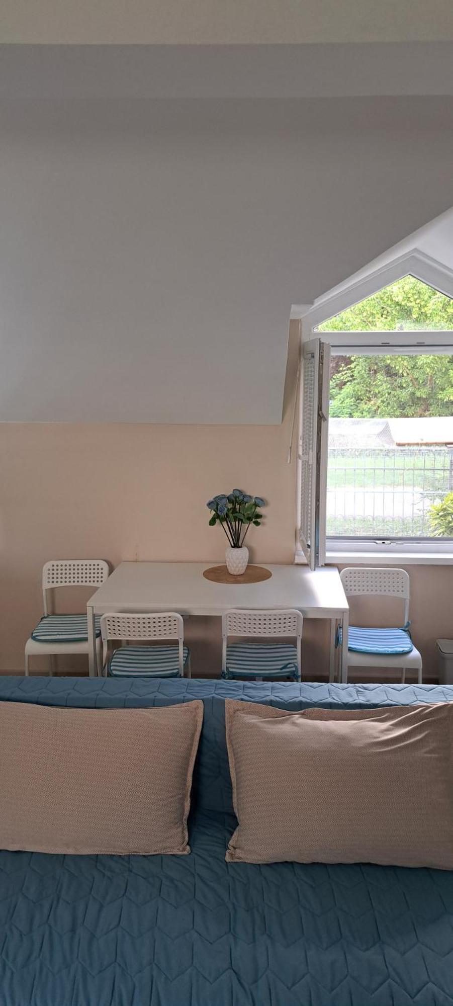 Santorini Daire Sremska Mitrovica Dış mekan fotoğraf